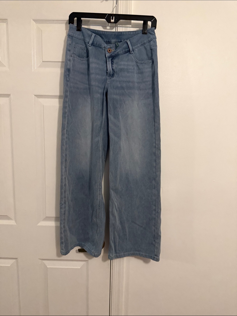 HALARA Light Blue Low Rise Wide-Leg Denim Jeans
